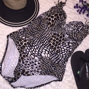 Kenneth Cole Sexy Leopard Fringe Push Up Swimsuit